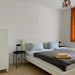 Wilma Apartment *