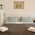 Wilma Apartment *